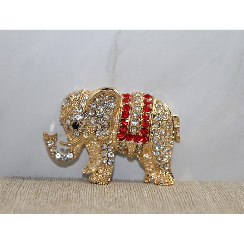 Swarovski Taşlı Magnet Model 7 Swarovski Taşlı Magnet Model 7