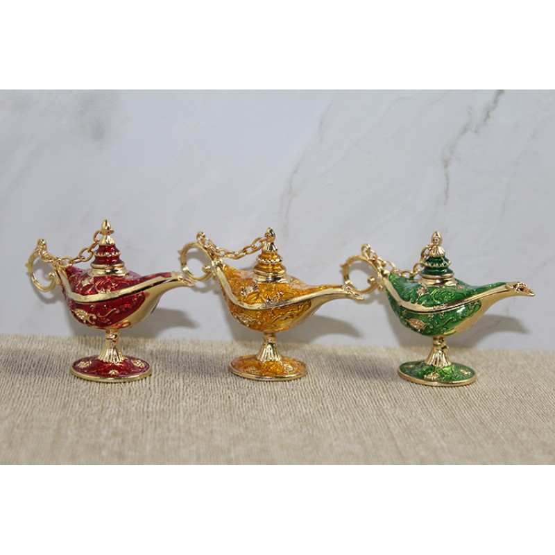 Swarovski Taşlı Minik Figür - Alaaddin'in Lambası Swarovski Taşlı Minik Figür - Alaaddinin Lambası