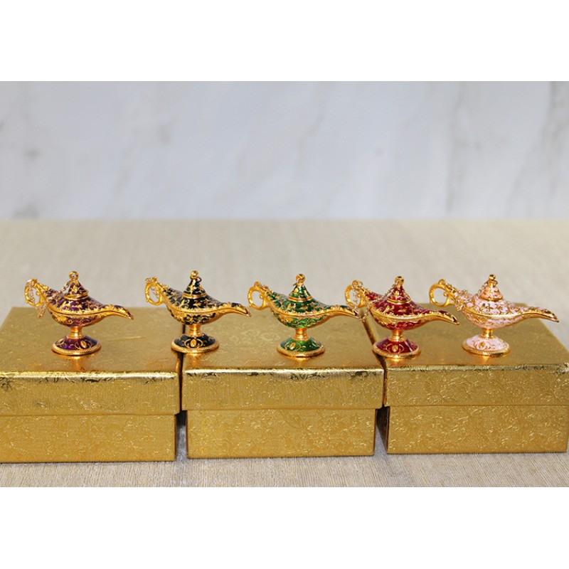 Mineli Metal Alaaddin Lambası Model 8 Mineli Metal Alaaddin Lambası Model 8