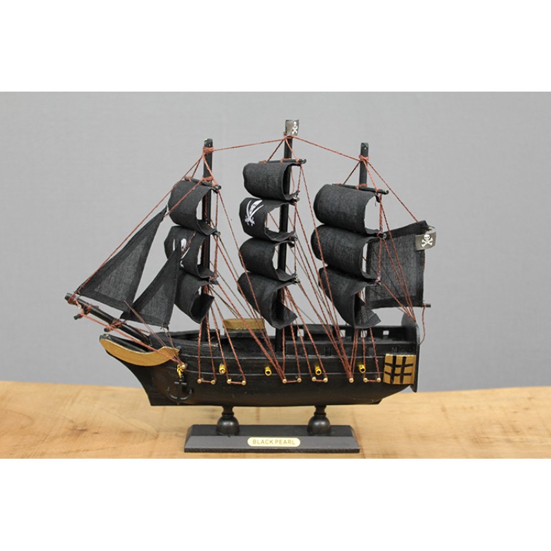 Ahşap Korsan Gemisi 24x22 cm Ahşap Korsan Gemisi 24x22 cm