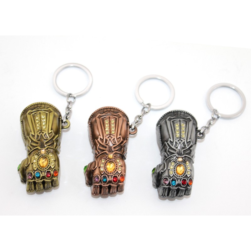 Thanos Eli Anahtarlık Model 1 Thanos Eli Anahtarlık Model 1