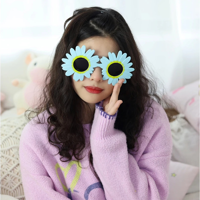 Mavi Renk Papatya Şekilli Parti Gözlüğü Mavi Renk Papatya Şekilli Parti Gözlüğü