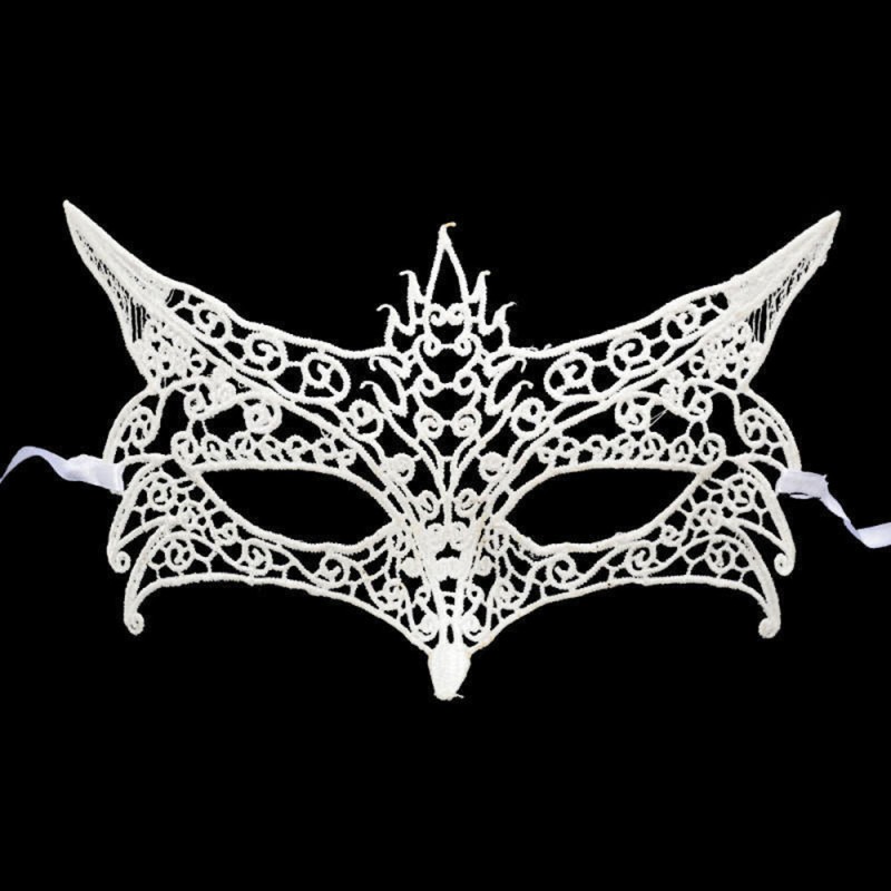 Beyaz Renk Dantel Kesim Balo Maskesi 7 No
