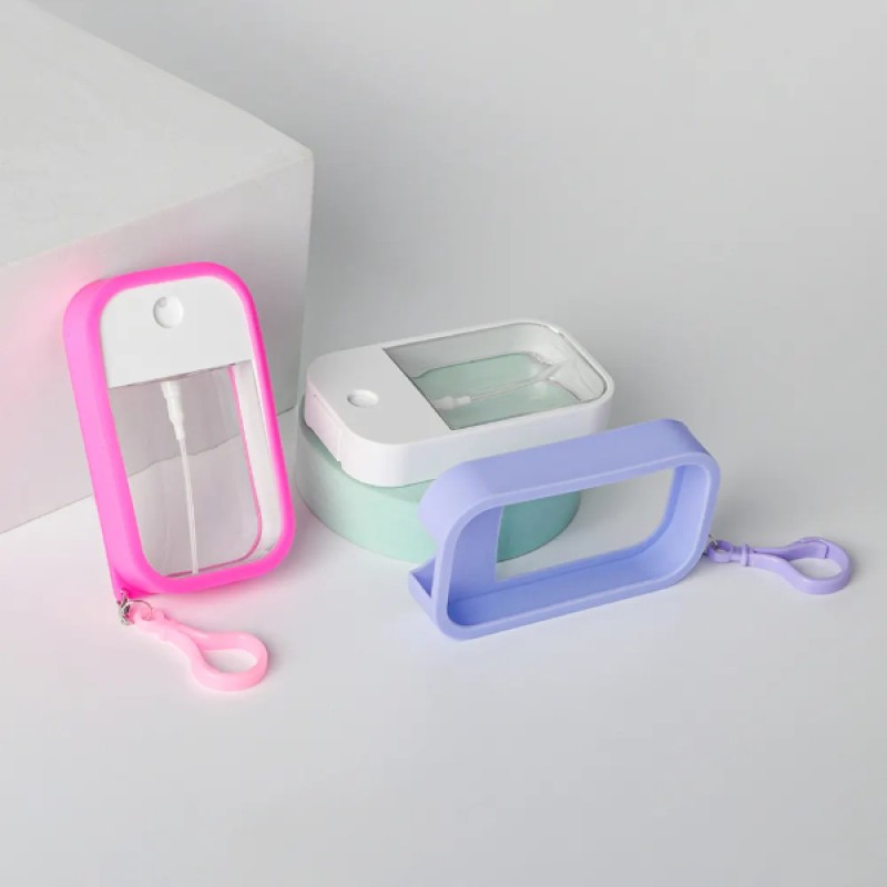 Silikon Kılıflı Anahtarlıklı Sprey Şişesi Silikon Kılıflı Anahtarlıklı Sprey Şişesi