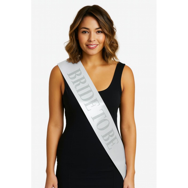 Beyaz Saten Üzerine Kalın Gümüş Bride To Be Kuşağı Beyaz Saten Üzerine Kalın Gümüş Bride To Be Kuşağı