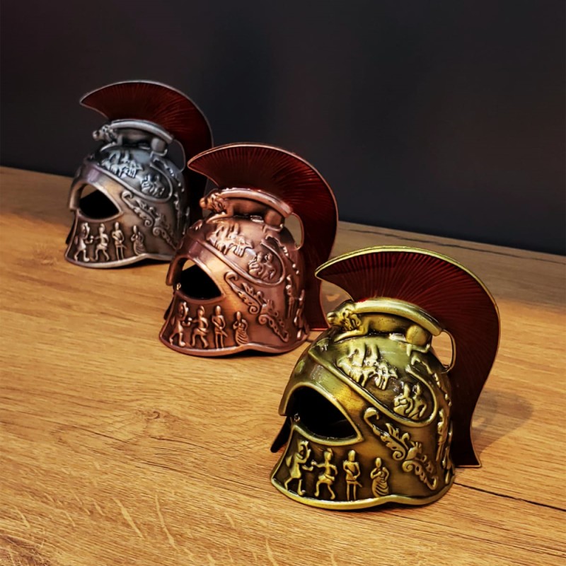 Metal Dekoratif Şövalye Miğferi Metal Dekoratif Şövalye Miğferi