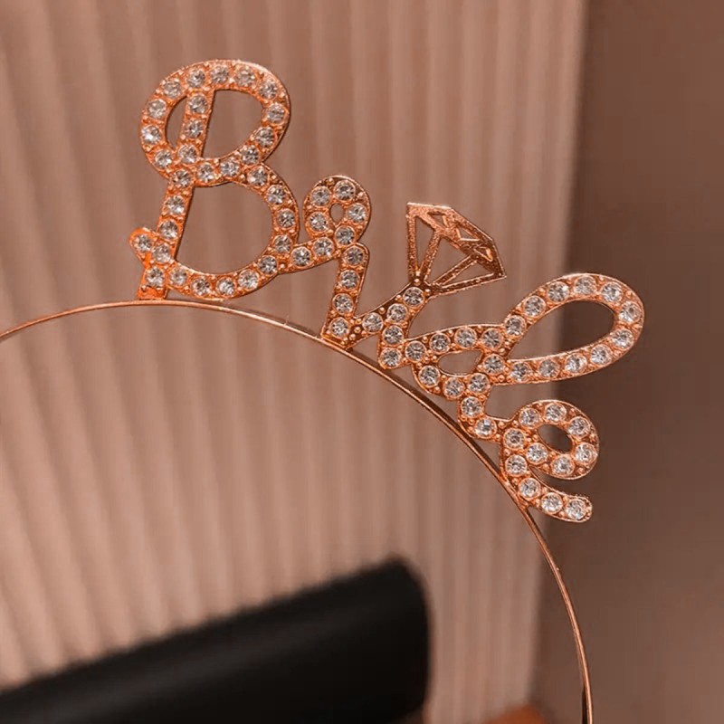 Rose Gold Renkli Taşlı “Bride” Gelin Tacı Rose Gold Renkli Taşlı “Bride” Gelin Tacı