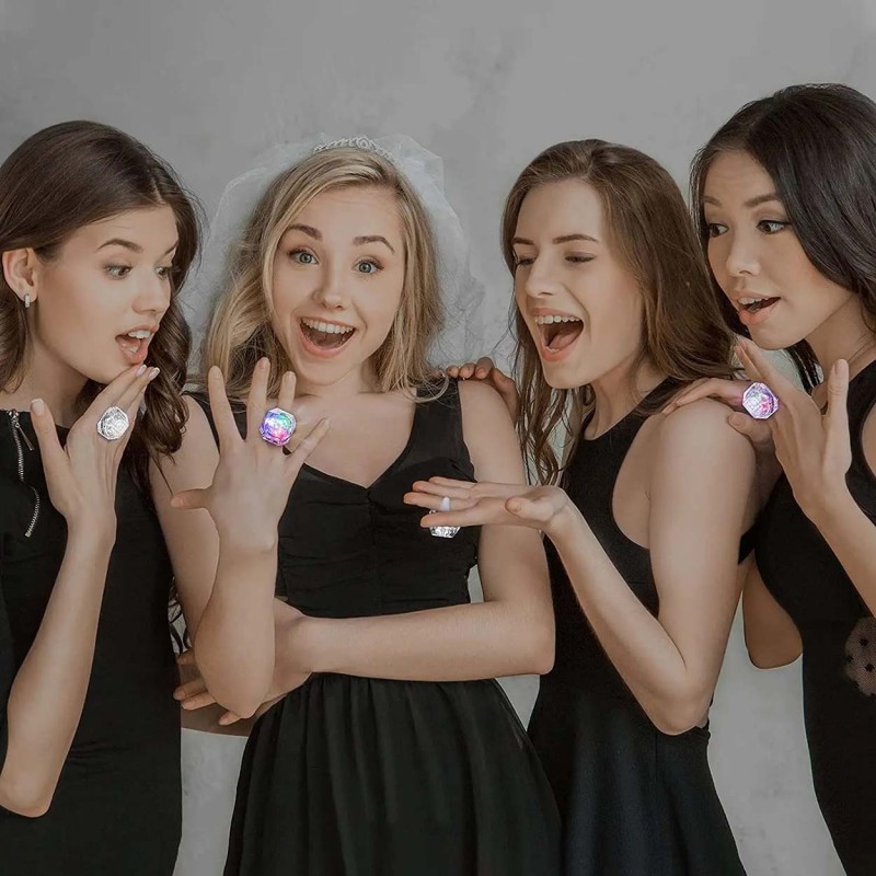 6'lı Kristal LED Parti Yüzük Seti 6'lı Kristal LED Parti Yüzük Seti