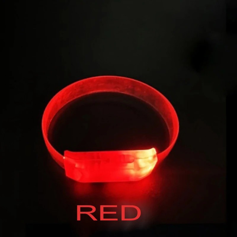 3 Modlu Pilli LED Işıklı Esnek Parti Bilekliği Kırmızı 3 Modlu Pilli LED Işıklı Esnek Parti Bilekliği Kırmızı