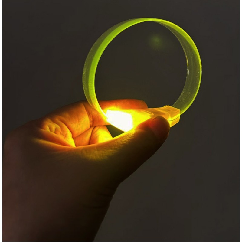 3 Modlu Pilli LED Işıklı Esnek Parti Bilekliği Sarı 3 Modlu Pilli LED Işıklı Esnek Parti Bilekliği Sarı