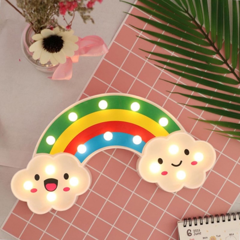 Gülen Bulutlu Gökkuşağı LED Gece Lambası Gülen Bulutlu Gökkuşağı LED Gece Lambası